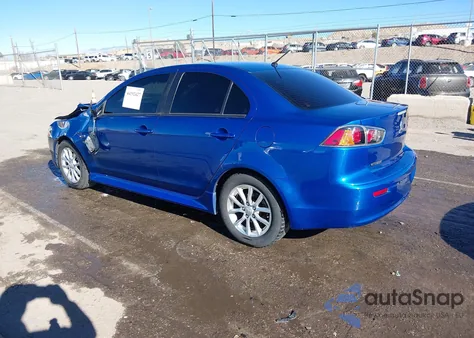 2015 Mitsubishi Lancer Es z USA, uszkodzony, nr VIN JA32U2FU5FU022059